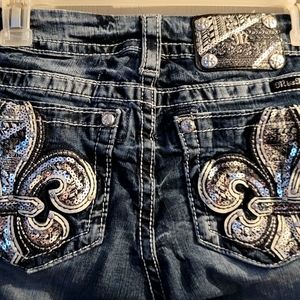 Miss Me jeans from buckle, size 26, Mid-Rise Easy Boot mint condition.